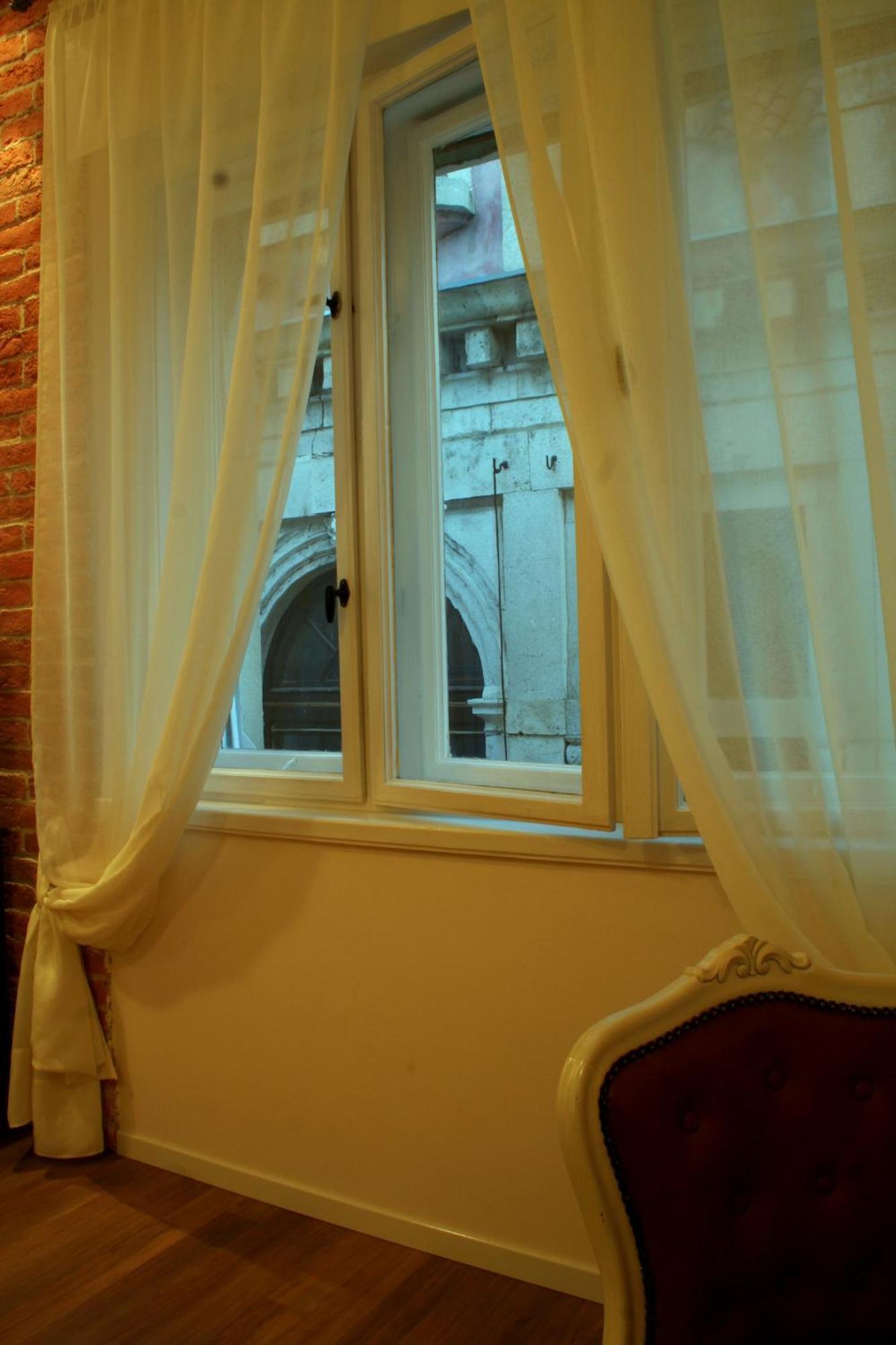 Banica Apartments & Rooms Split Buitenkant foto